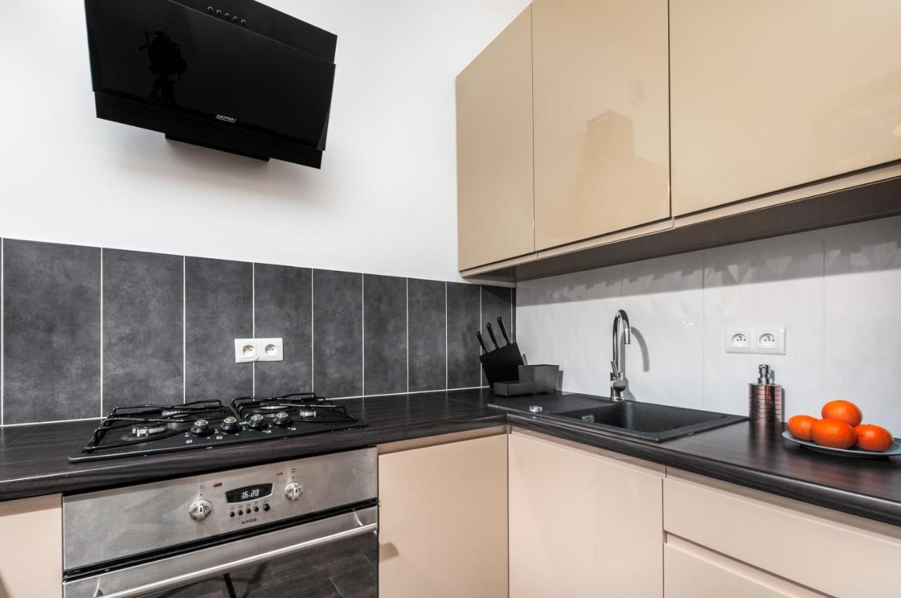 Apartments Madelaine Warsaw By Noclegi Renters Exterior photo